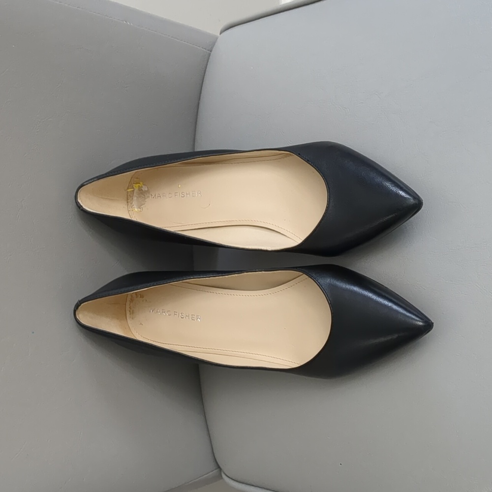 Marc Fisher Black Leather Pumps